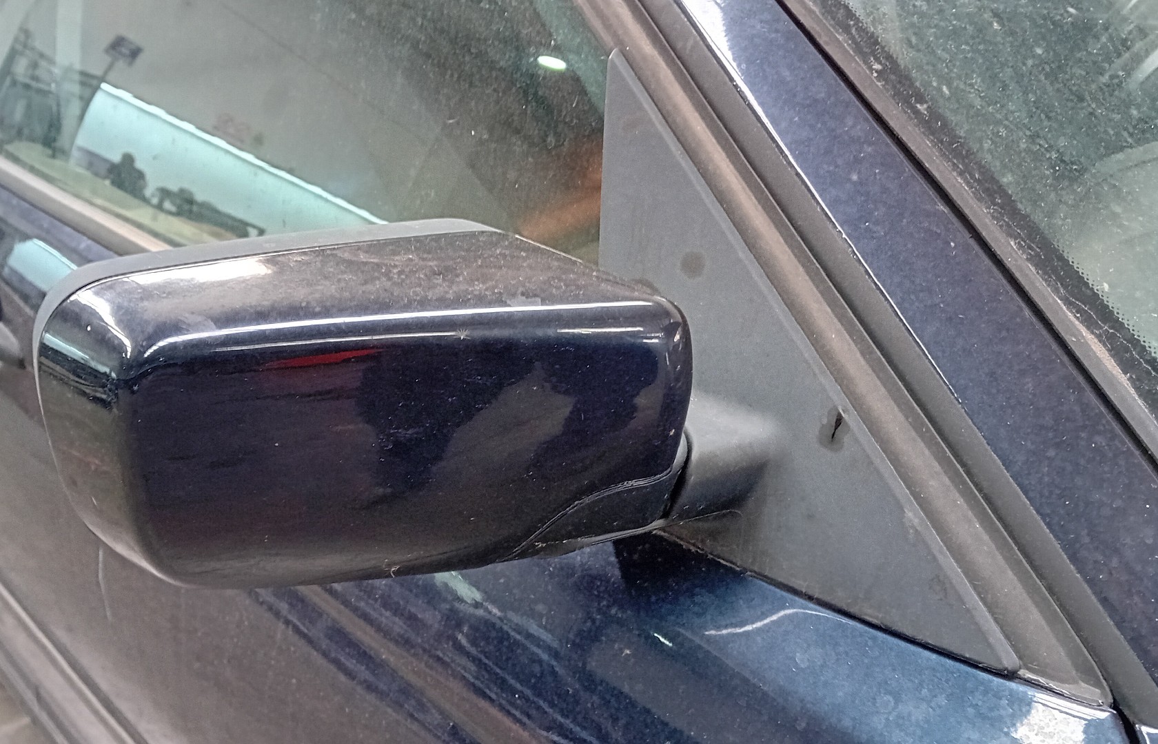 Right mirror