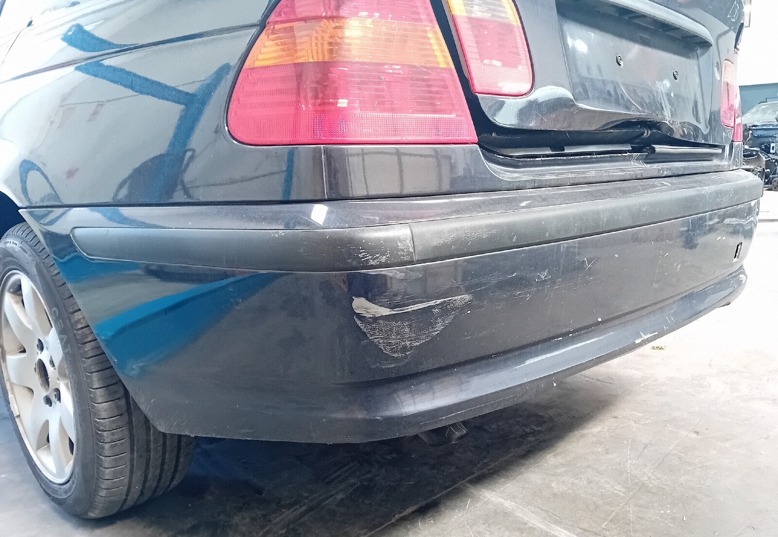 Pára-choques trás BMW 3 (E46) Imagem-1