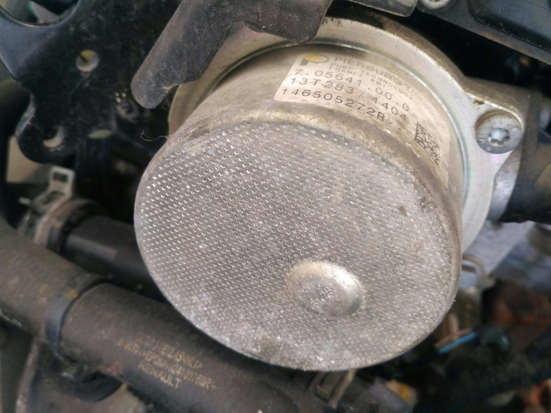 Vacuum pump for braking system