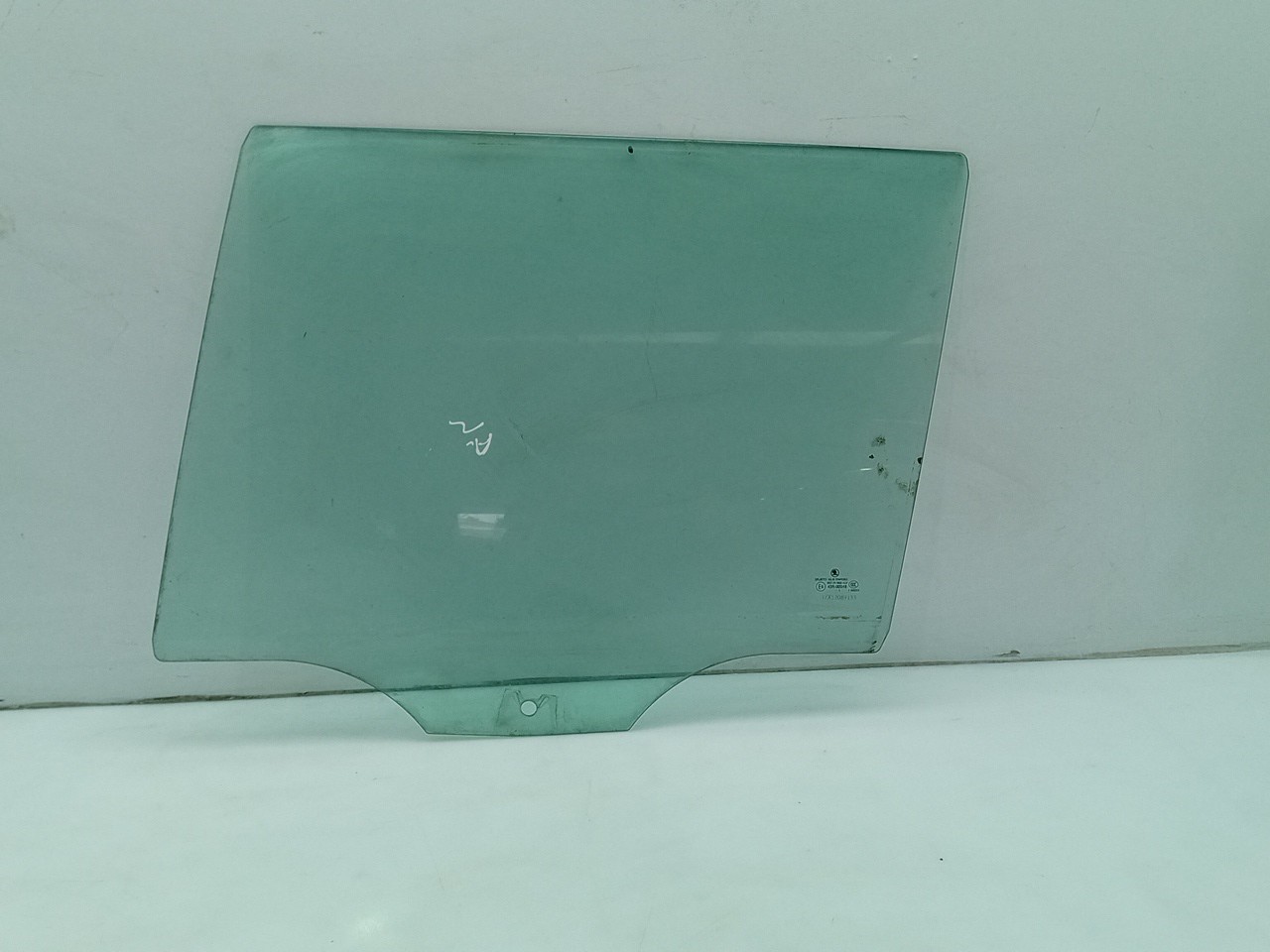 Vidrio puerta Trasero Izquierdo