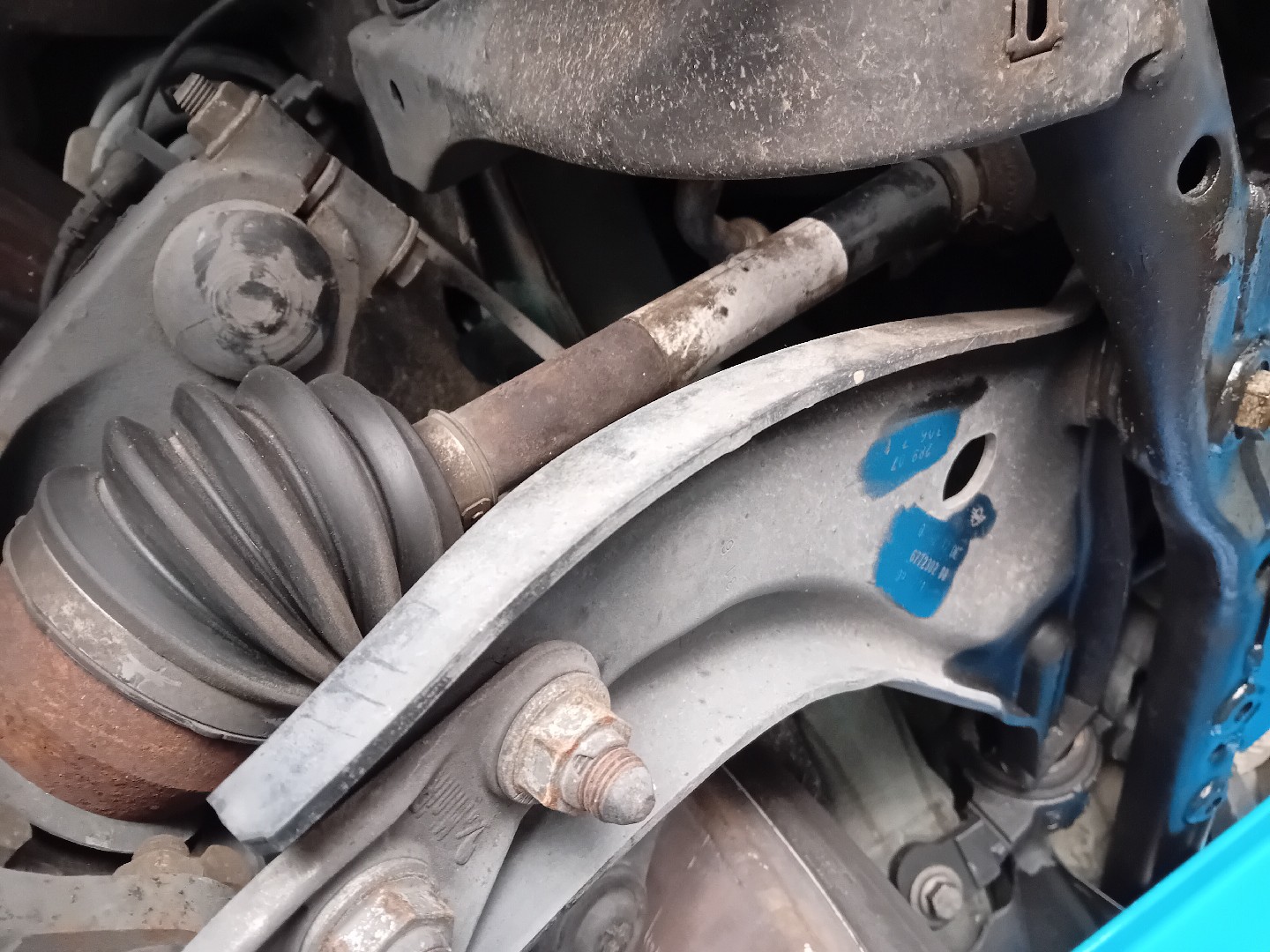 Right front driveshaft