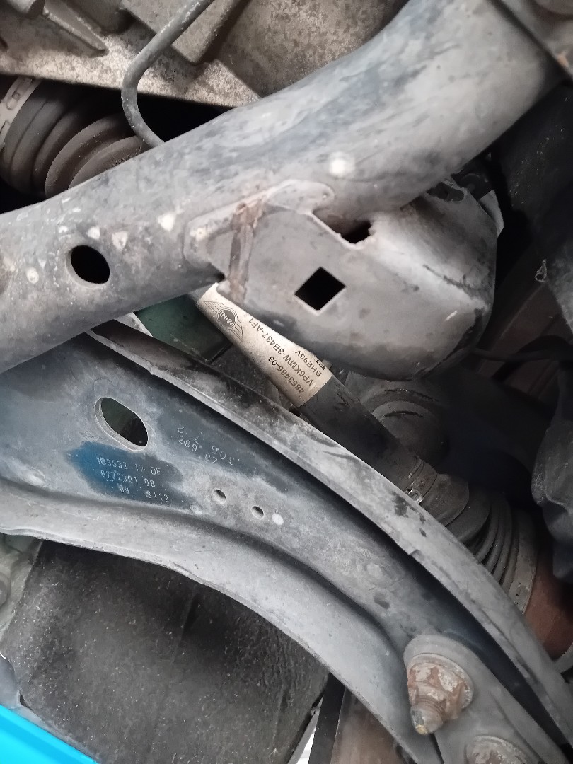 Left front driveshaft