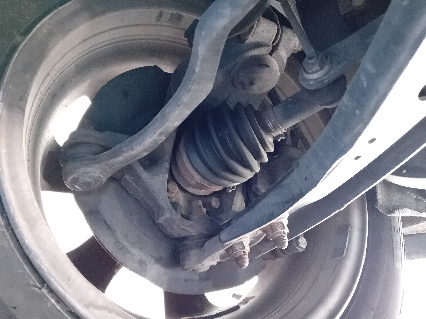 Left front steering knuckle