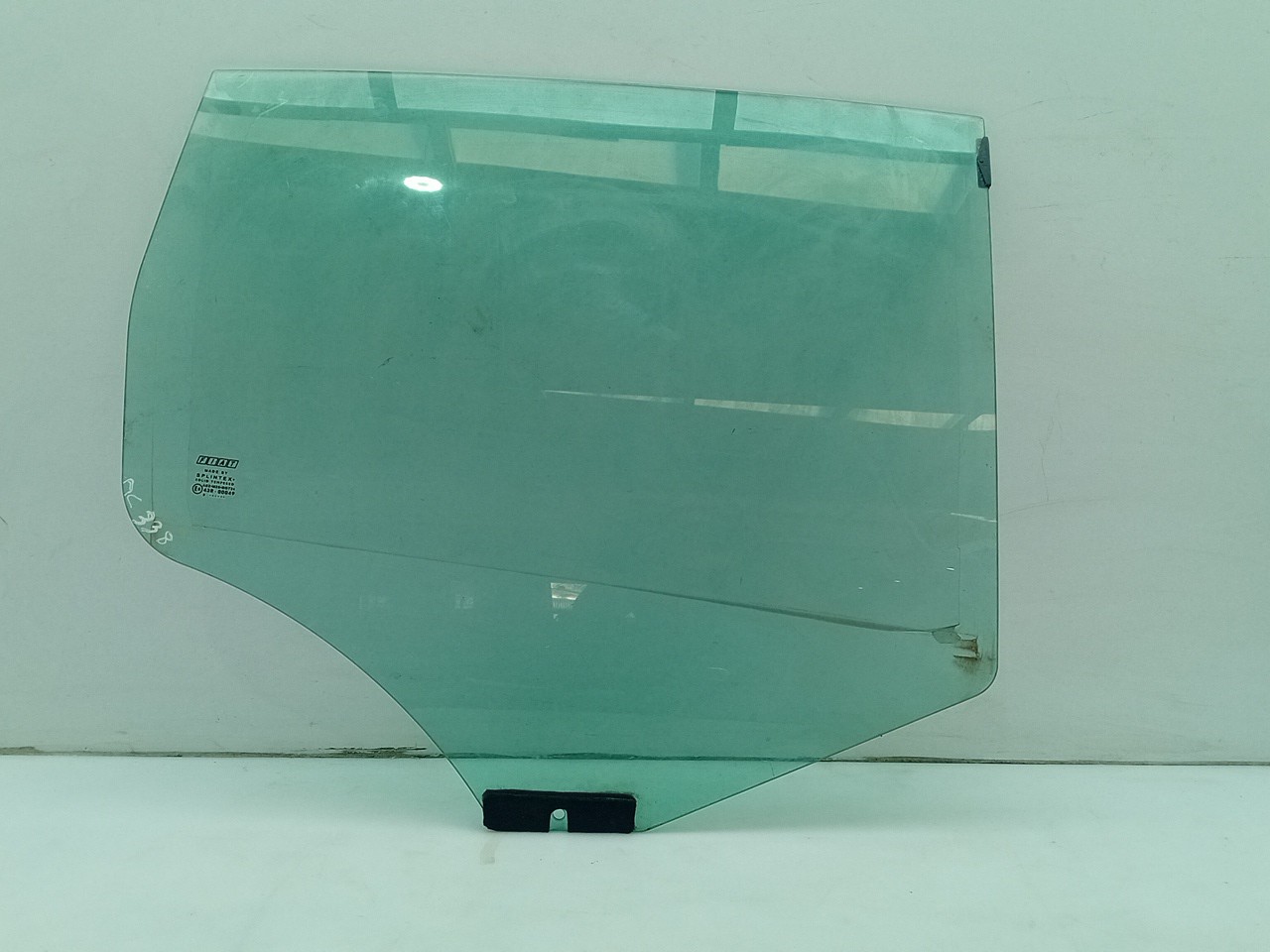 Vetro porta posteriore destra