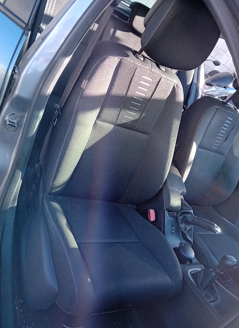 Set di sedili RENAULT Megane III (BZ0_) Imagem-0