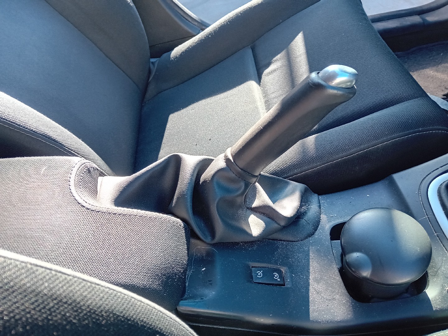 Freno a mano / di stazionamento RENAULT Megane III (BZ0_) Imagem-0