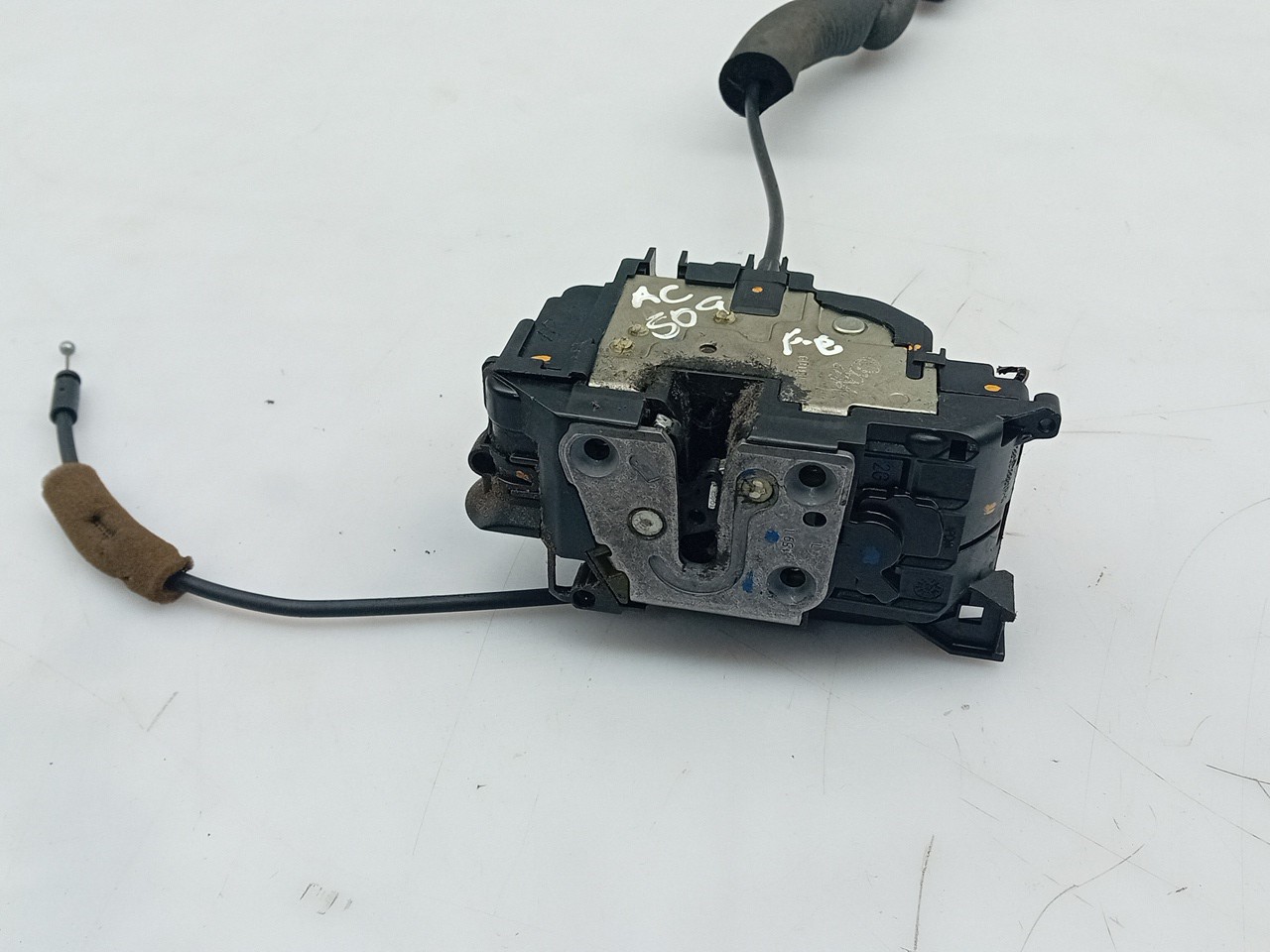 Serrure Avant Gauche RENAULT Megane III (BZ0_) Imagem-1