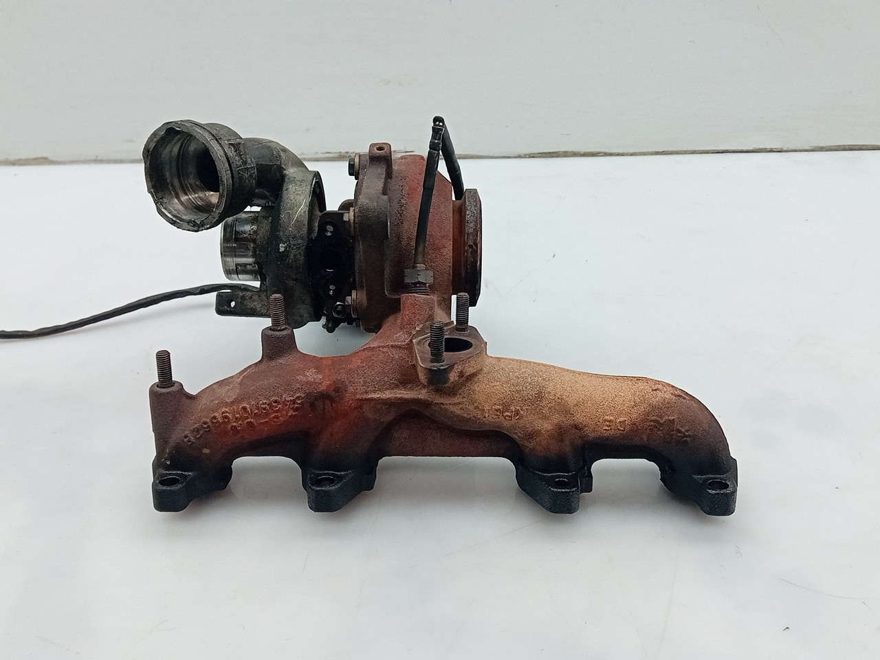 Turbo / compressor SEAT Ibiza IV (6J5, 6P1) Imagem-1