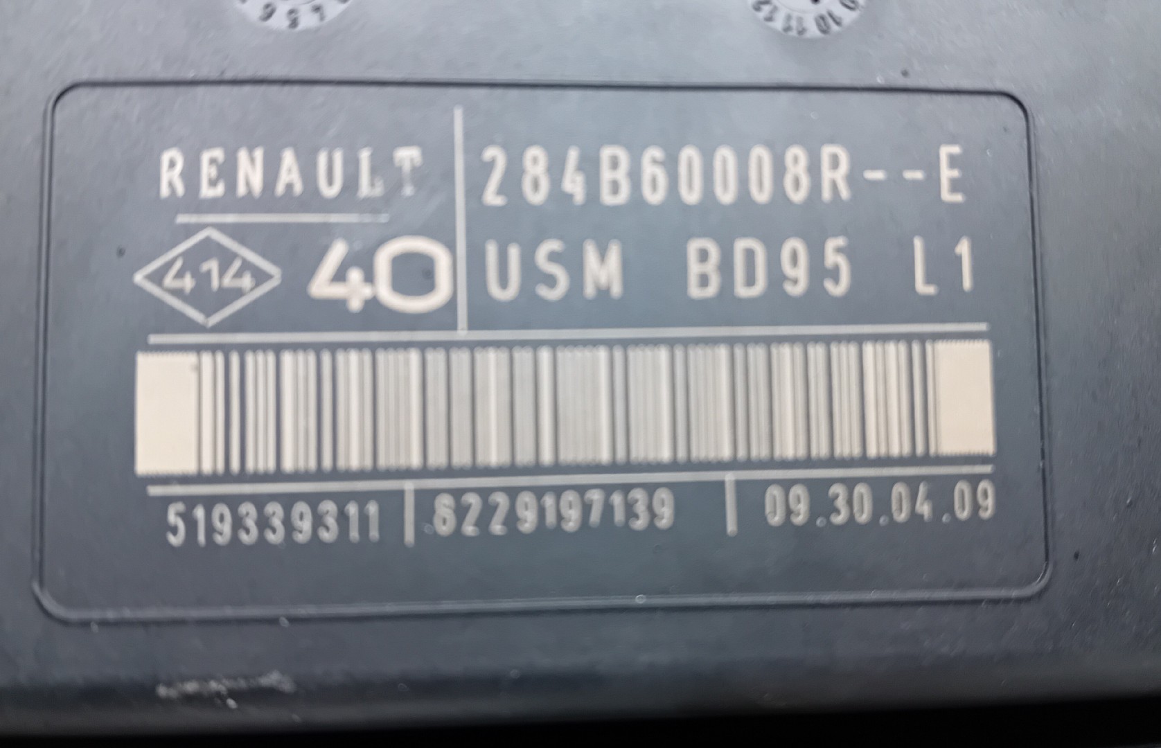 Boîte de fusibles / SAM / BSI RENAULT Megane III (BZ0_) Imagem-1