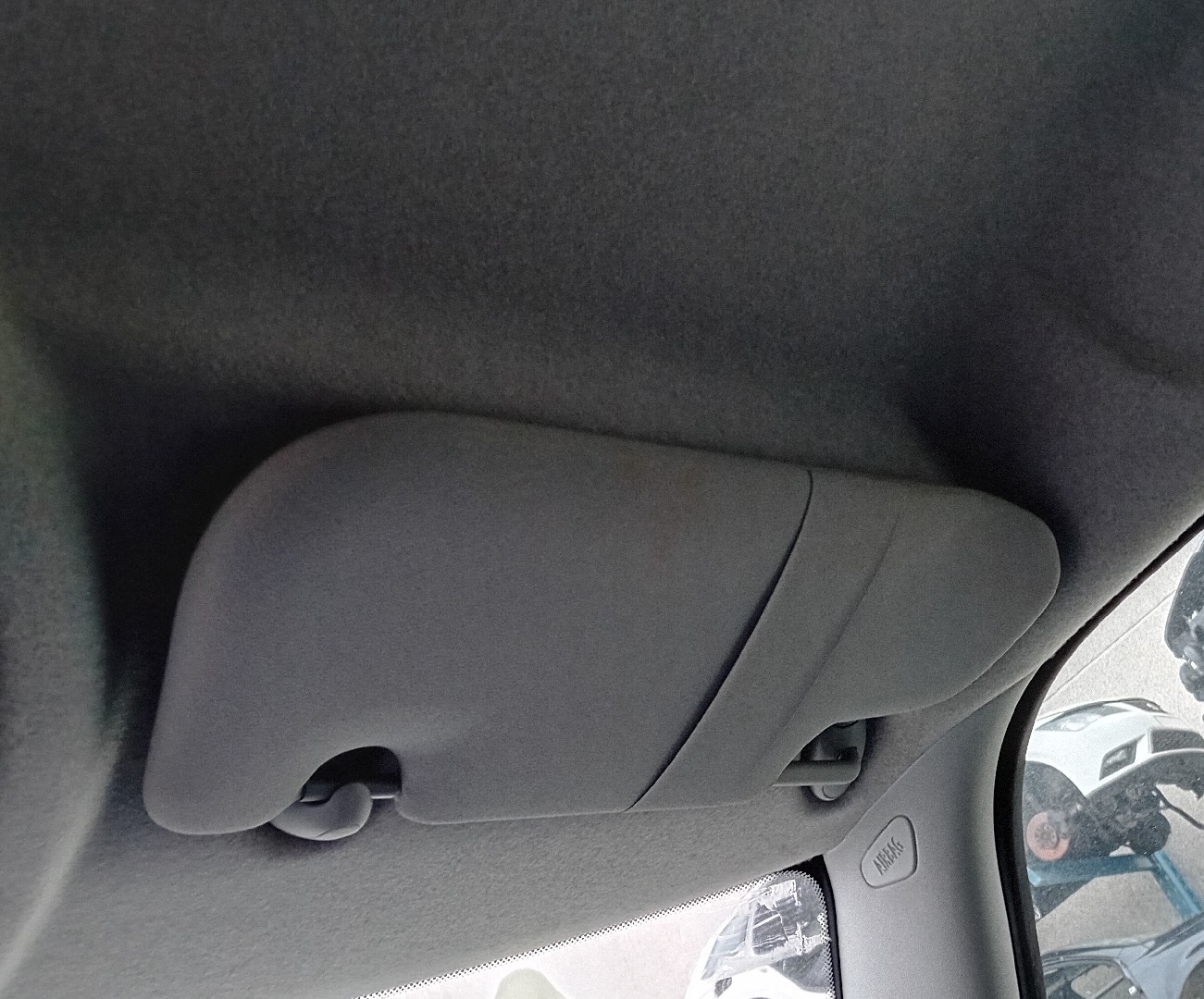 Right Sun Visor