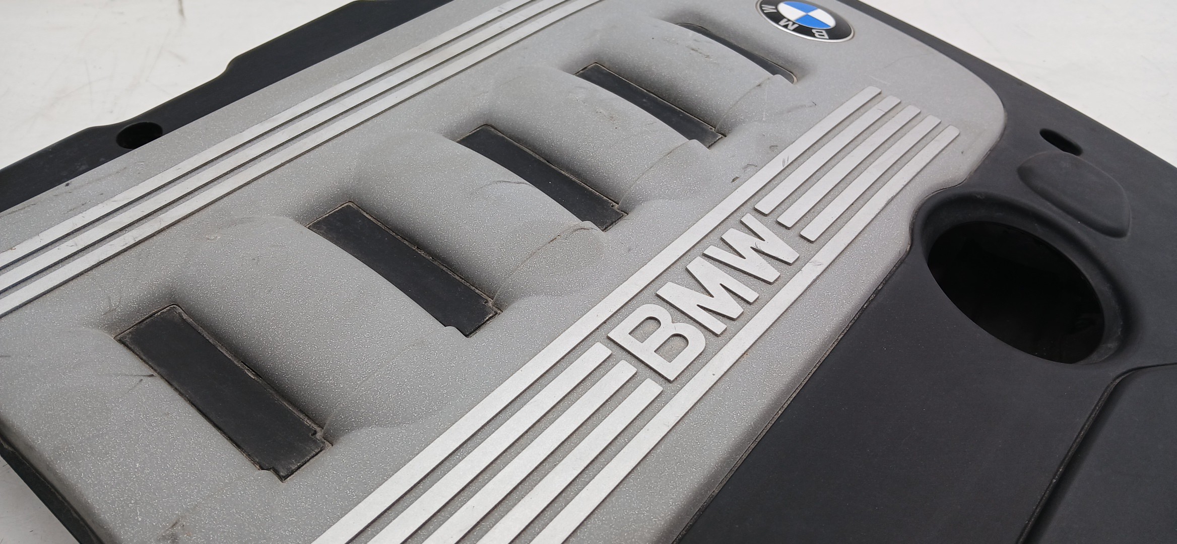 Engine cover BMW X5 (E53) Imagem-1