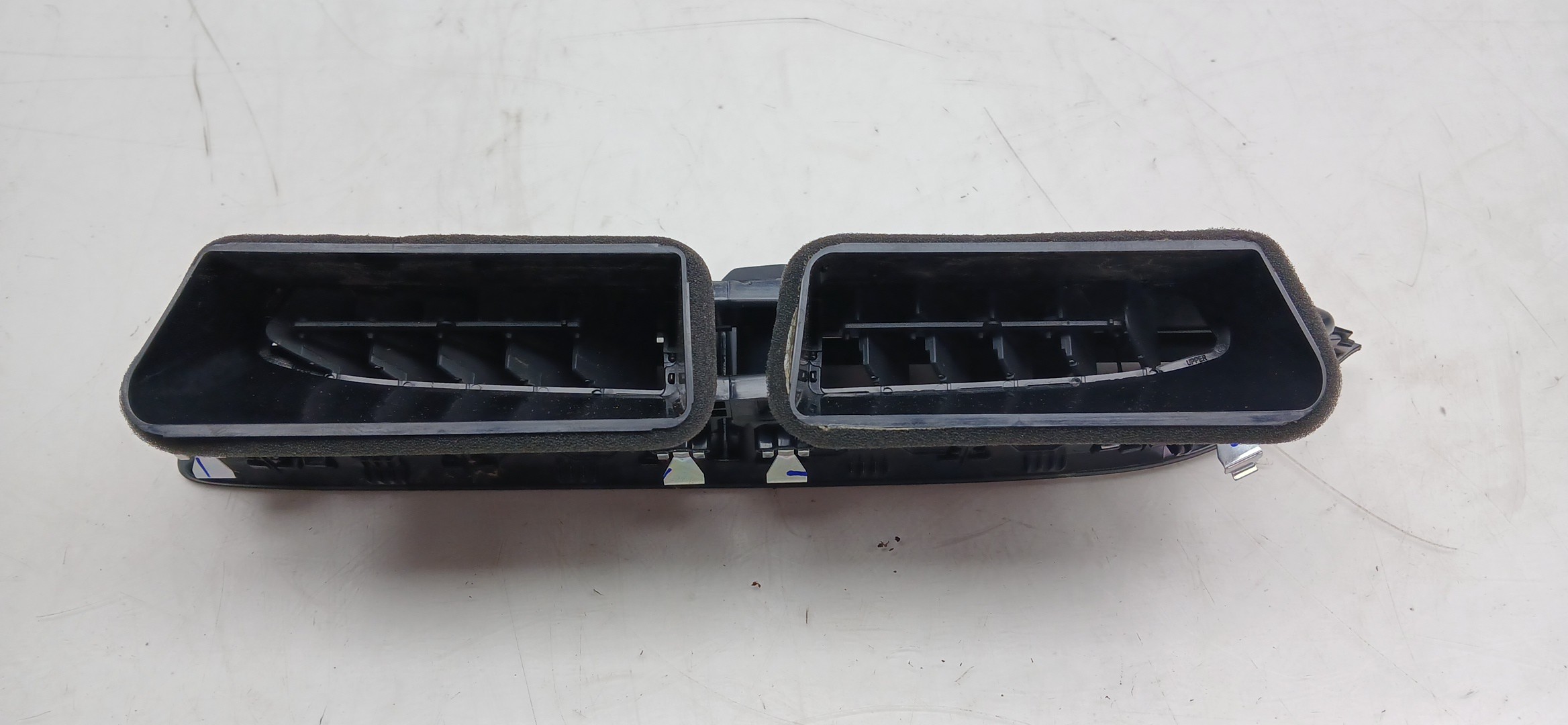 Diffuser / air vent OPEL Corsa F Imagem-2
