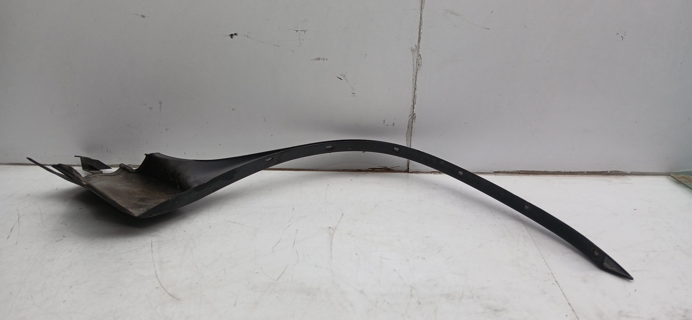 Aba Guarda Lamas BMW X5 (E53) Imagem-1