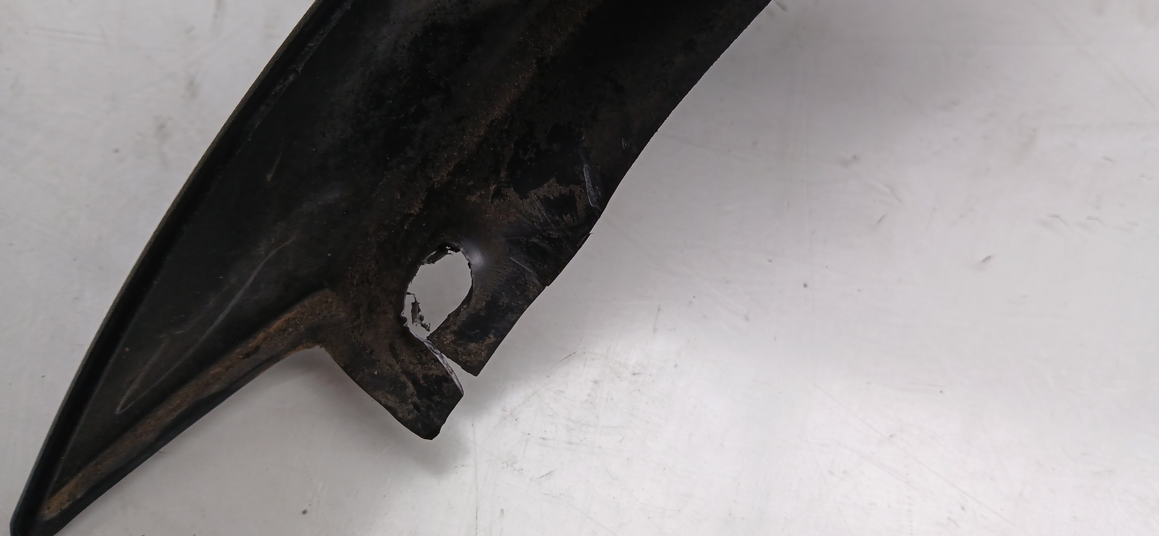 Aba Guarda Lamas BMW X5 (E53) Imagem-3