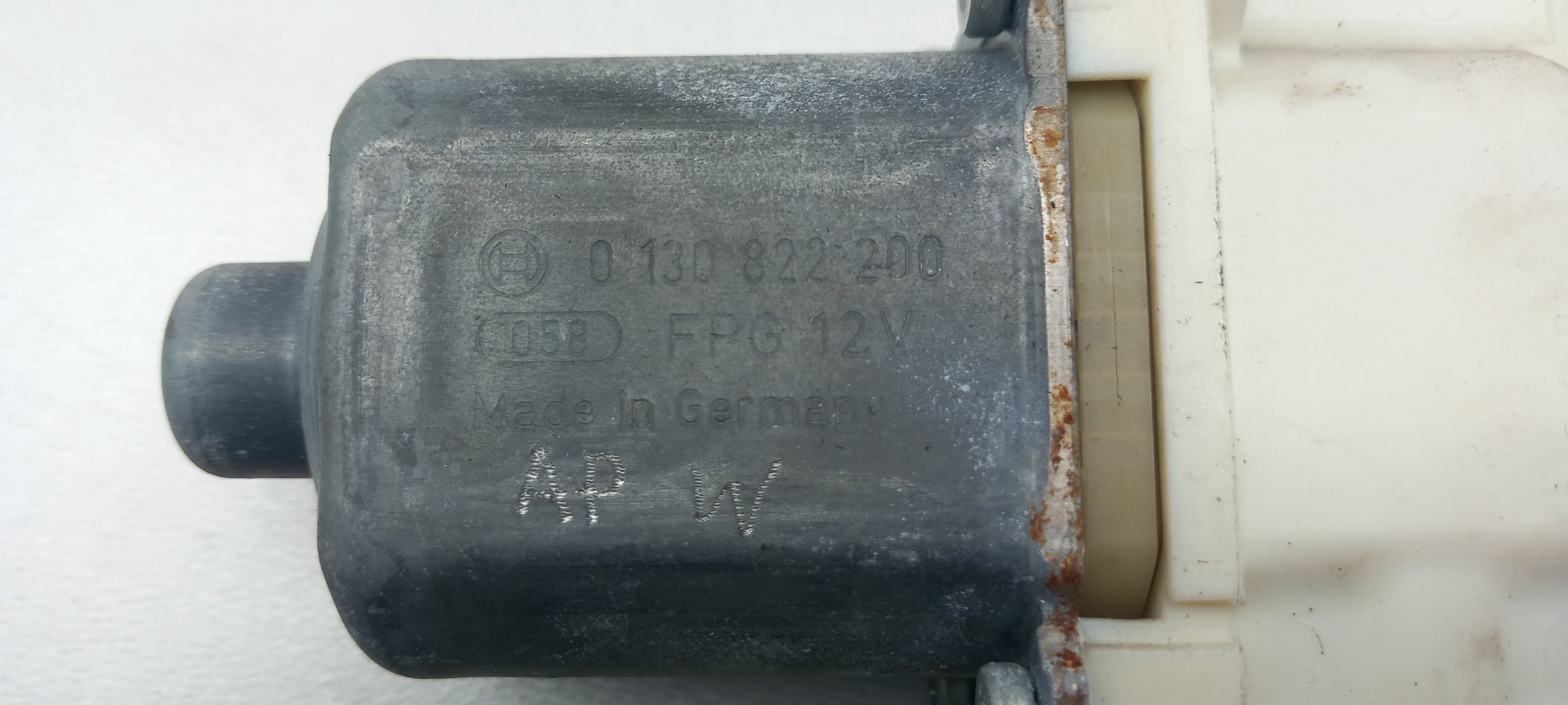 Motor vidro frente esquerdo PEUGEOT 407 (6D_) Imagem-4