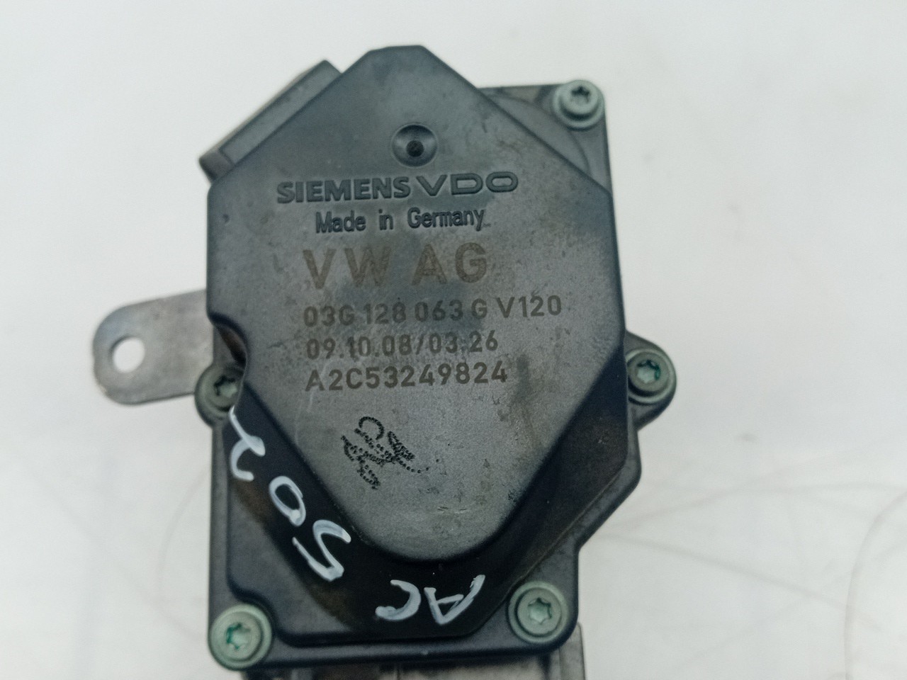 Corpo borboleta SEAT Ibiza IV (6J5, 6P1) Imagem-3