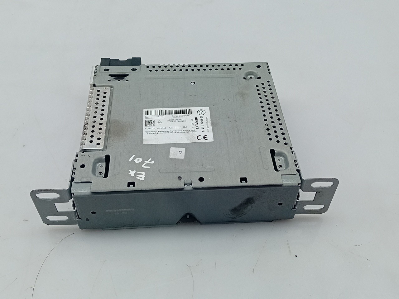 Radio / autorradio RENAULT Twingo III (BCM_) Imagem-0