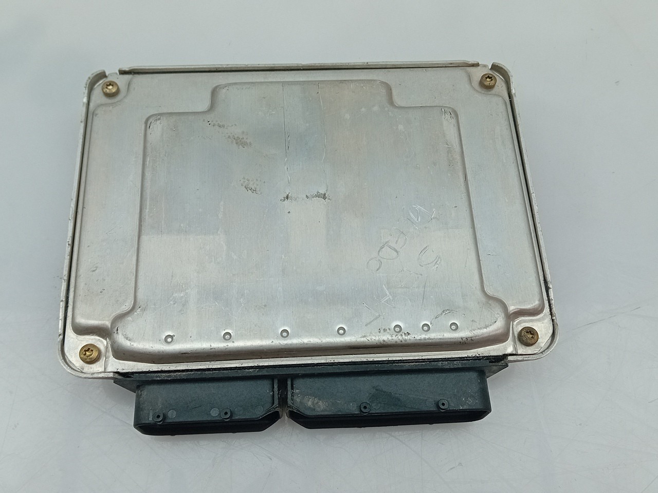 Engine control unit / ECU