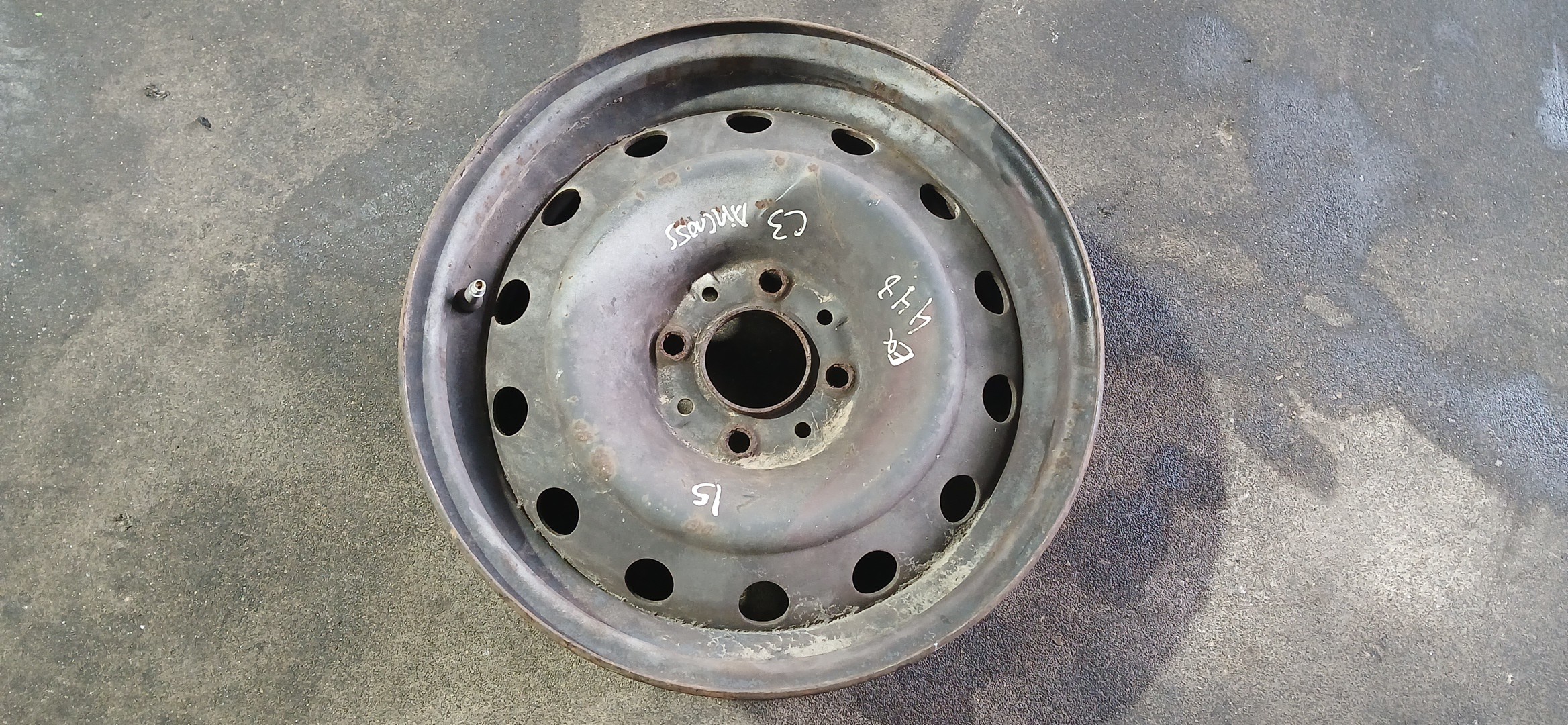 Left front Rim