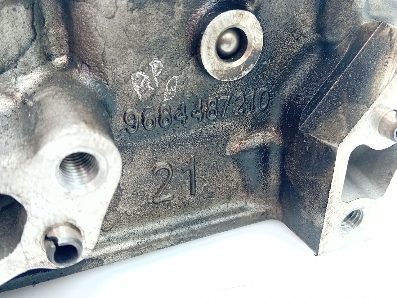 Cylinder head PEUGEOT 208 Imagem-3