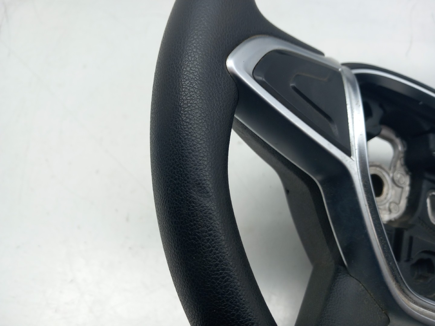 Steering wheel DACIA Sandero II (5S_) Imagem-2