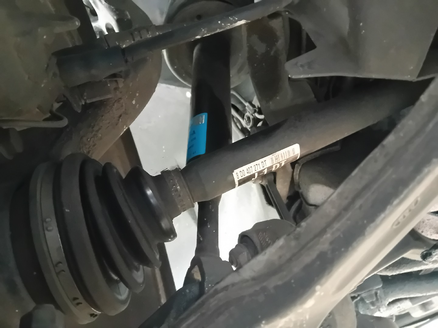 Transmission avant gauche