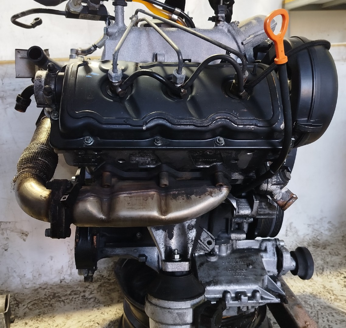 Moteur complet VOLKSWAGEN Passat Variant (3B6) Imagem-3