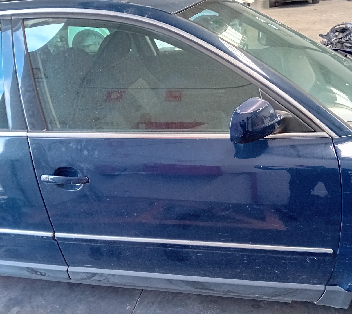 Porte avant Droite