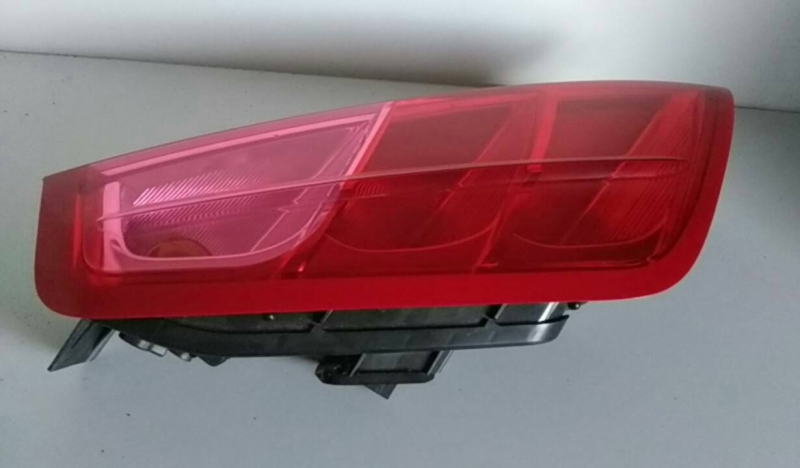 Farolim esquerdo FIAT Grande Punto (199_) Imagem-1