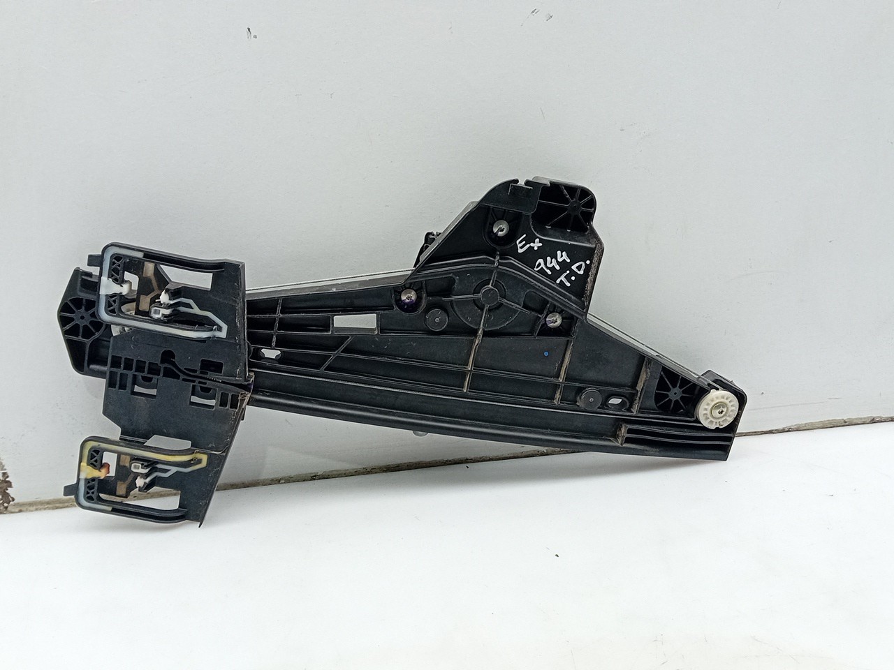 Elevador vidros trás direito PEUGEOT 2008 II (U_) Imagem-1