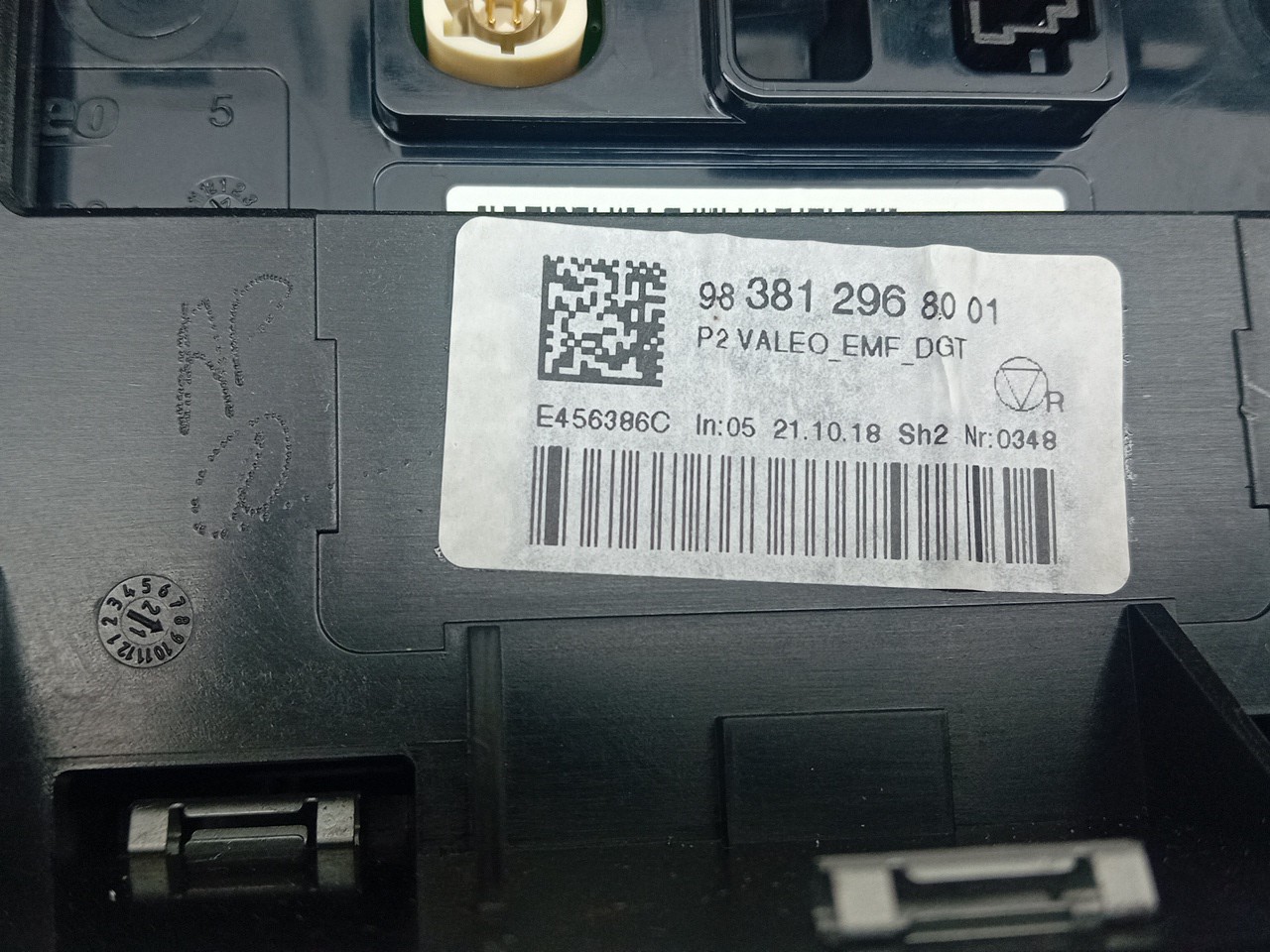 Display / ecrã de informações PEUGEOT 2008 II (U_) Imagem-4