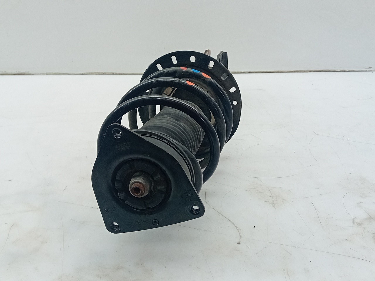 Amortecedor frente esquerdo PEUGEOT 2008 II (U_) Imagem-1