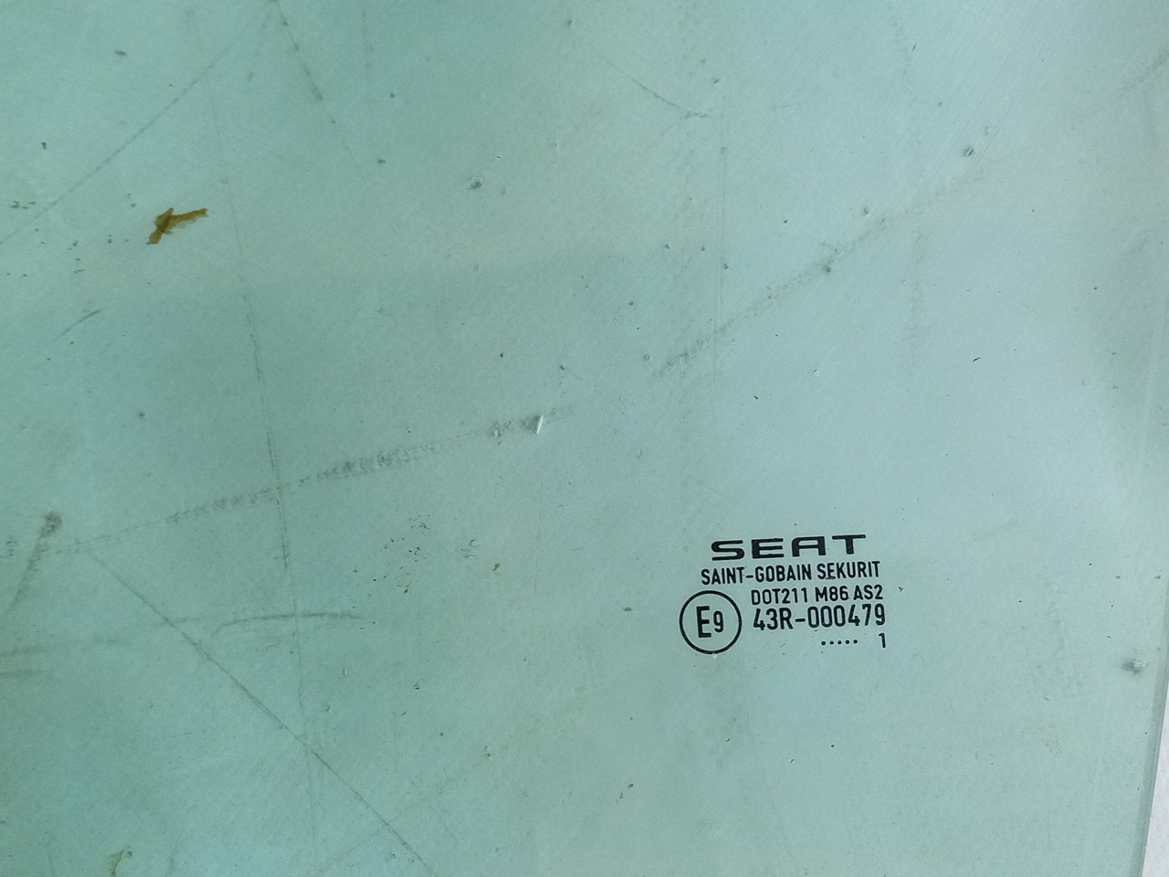 Left front door glass SEAT Ibiza IV (6J5, 6P1) Imagem-1
