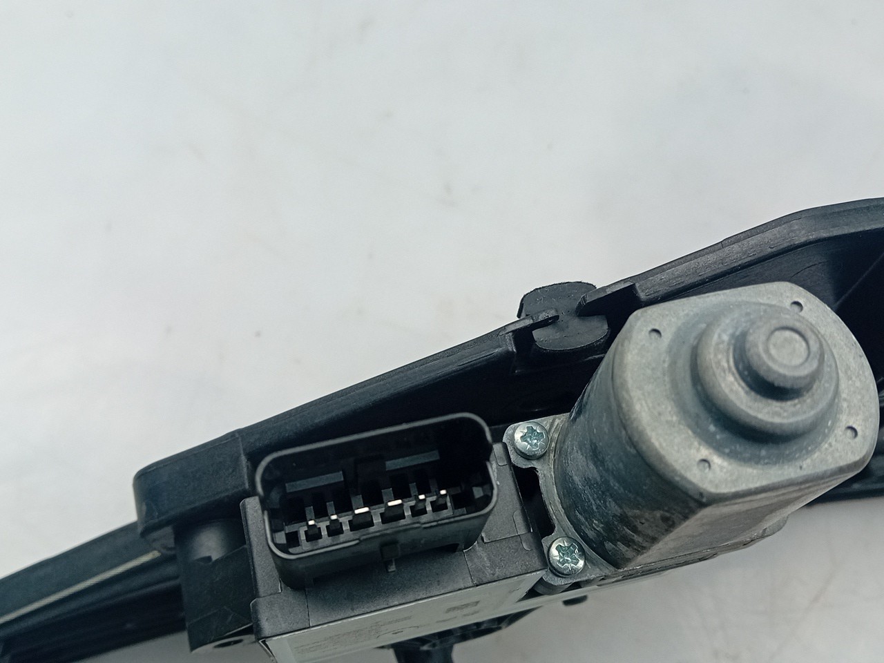 Left front window regulator CITROËN C4 III Imagem-2