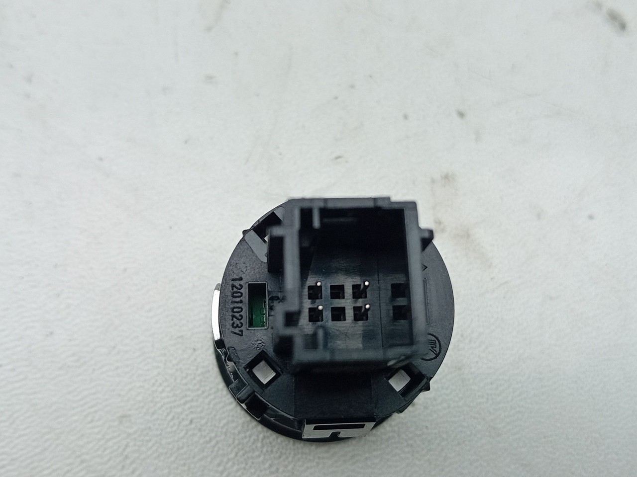 Start&Stop switch CITROËN C4 III Imagem-1