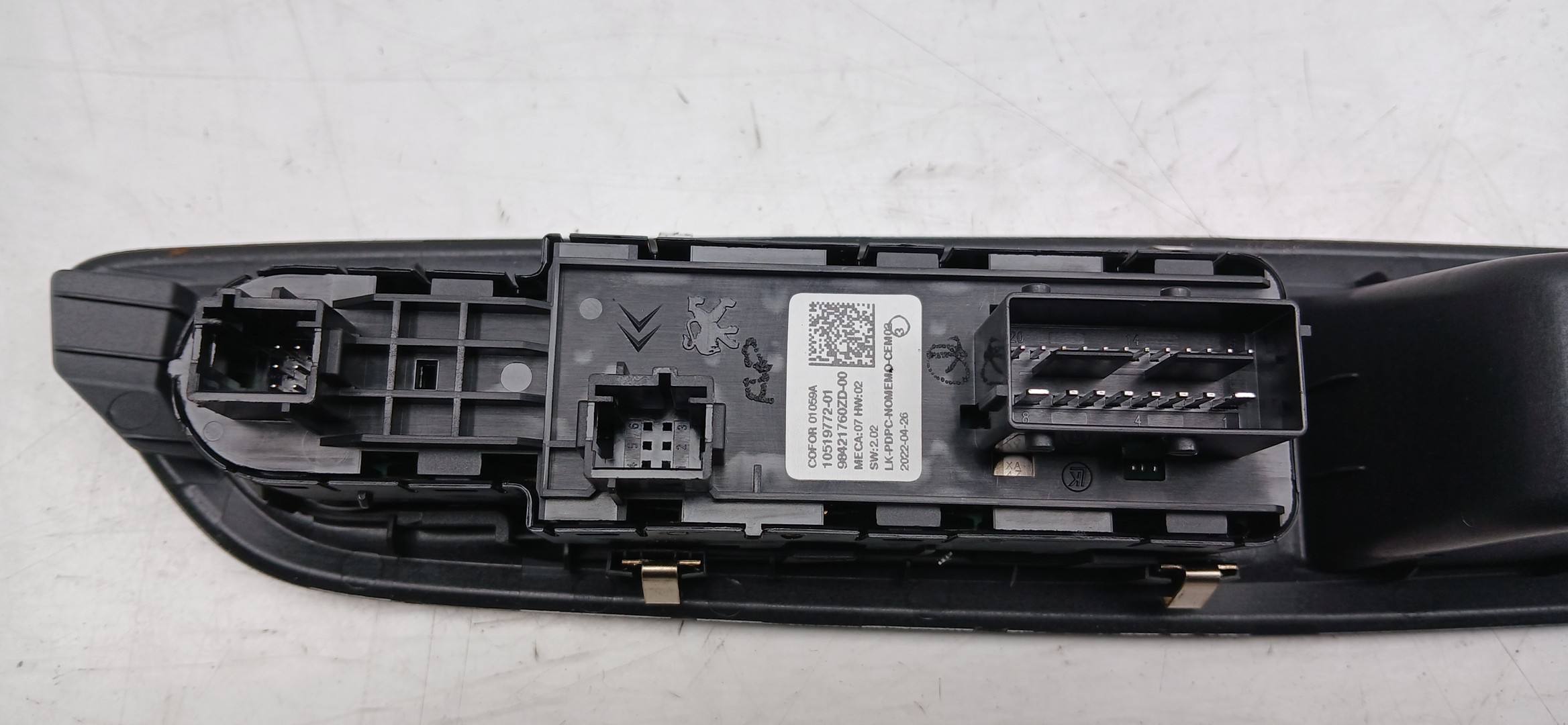 Mando / interruptor elevalunas delantero izquierdo CITROËN C4 III Imagem-2