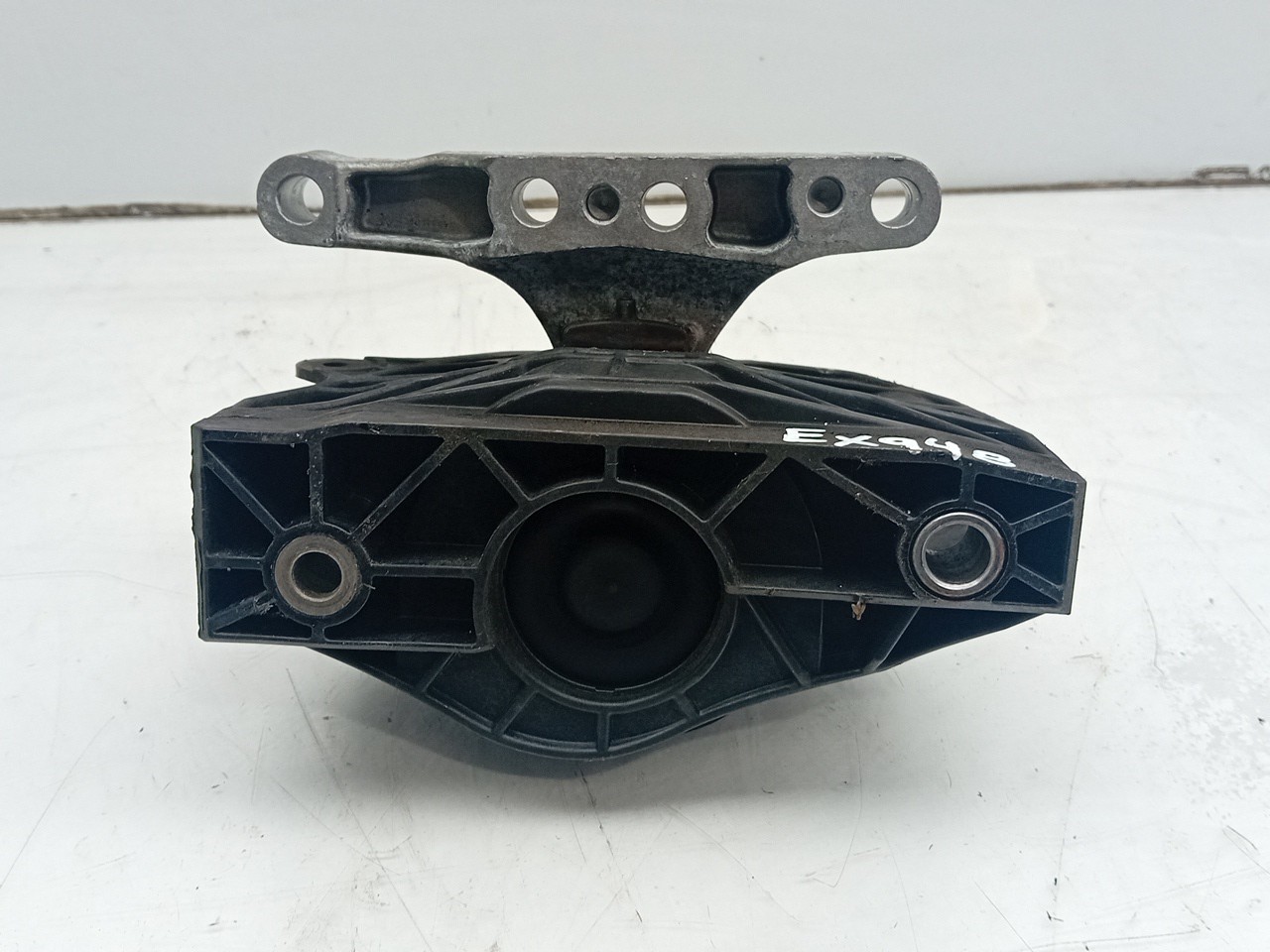 Engine Mount CITROËN C4 III Imagem-2
