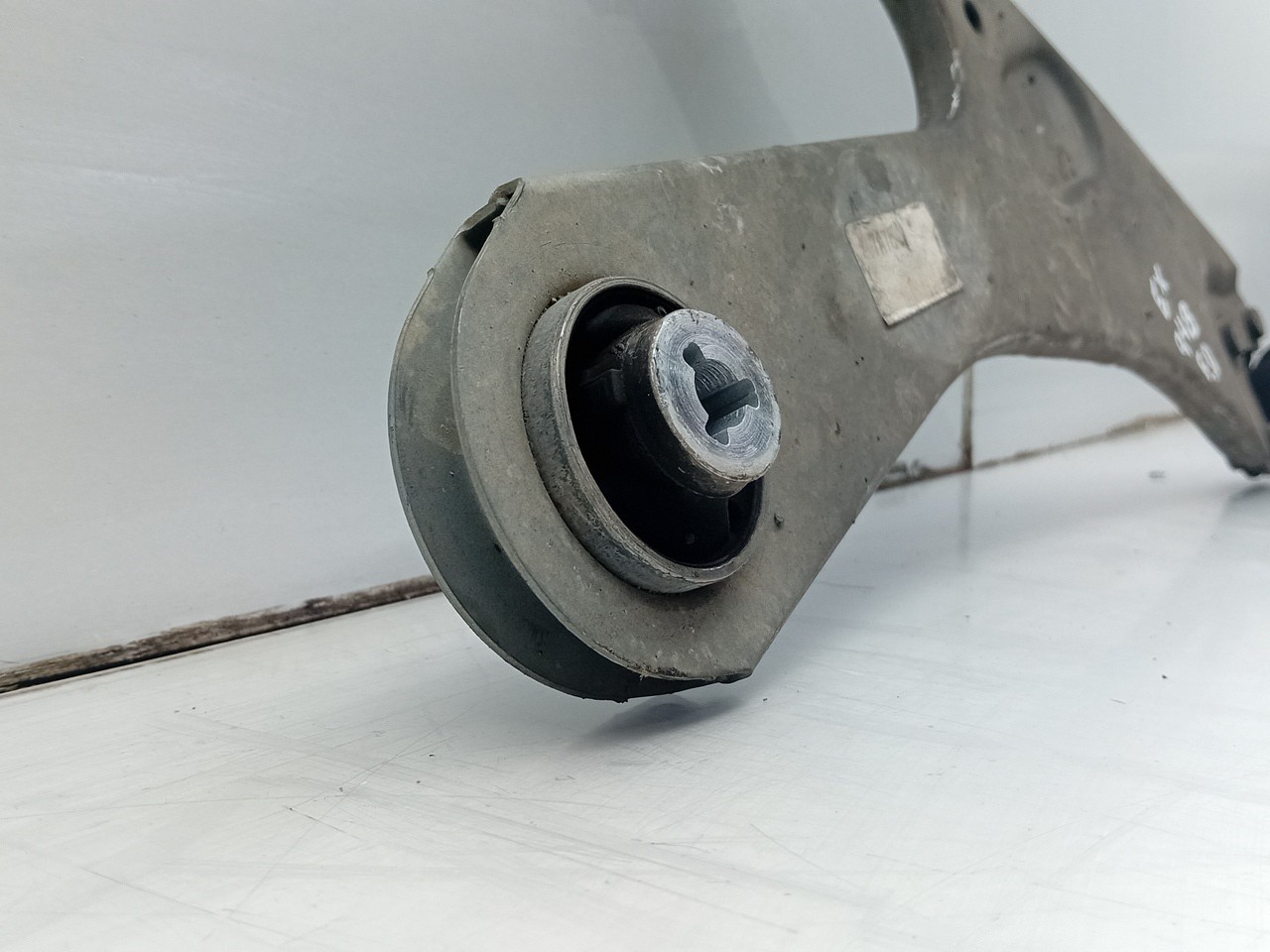 Braço de suspensão frente direito CITROËN C4 III Imagem-2