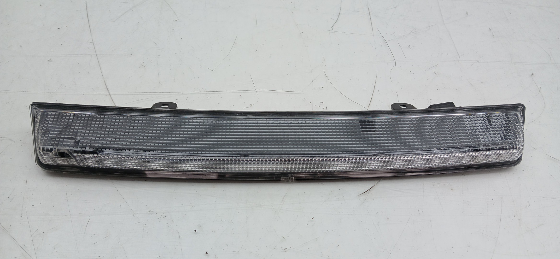 Additional stop light / 3rd stop light PEUGEOT 208 II Imagem-1