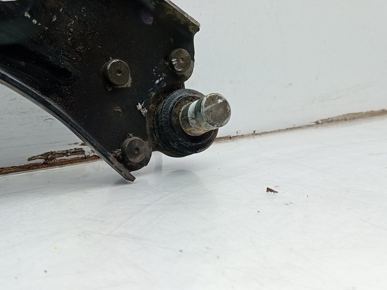 Brazo suspensión delantero derecho PEUGEOT 208 II Imagem-1