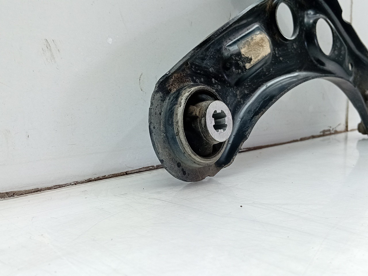 Brazo suspensión delantero derecho PEUGEOT 208 II Imagem-2