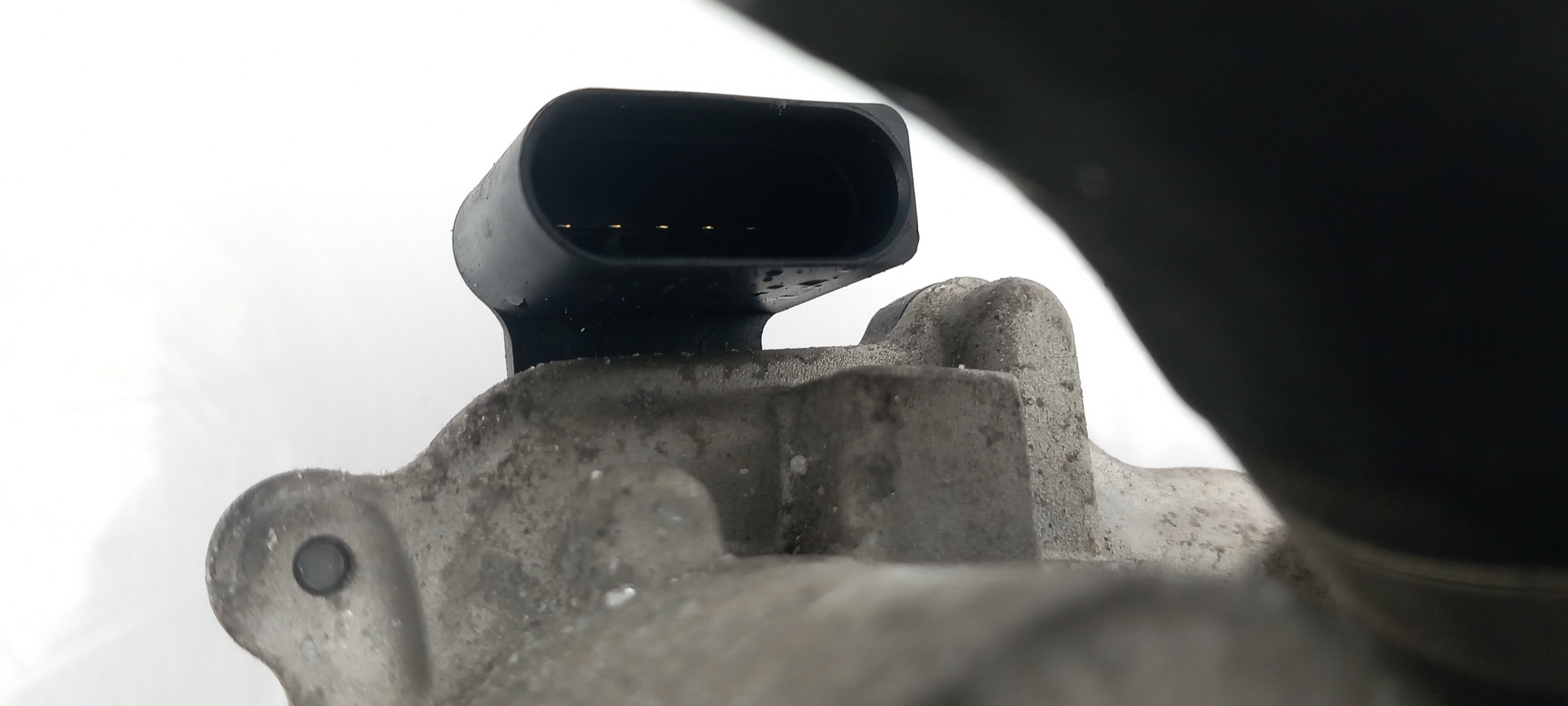 EGR valve AUDI A1 Sportback (8XA, 8XF) Imagem-2