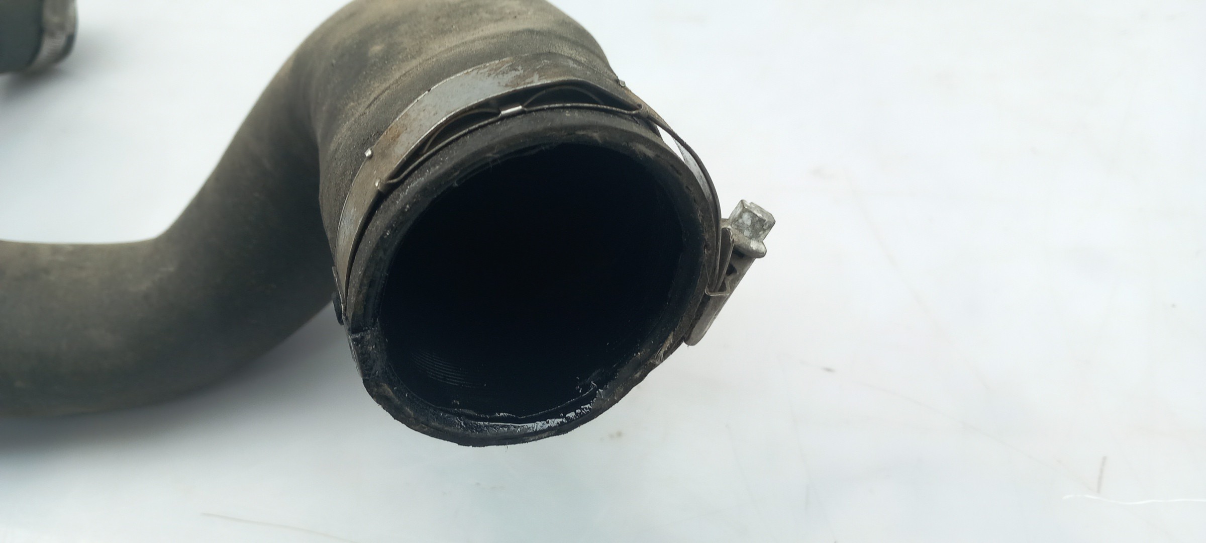 Intercooler pipe PEUGEOT 508 SW Imagem-1