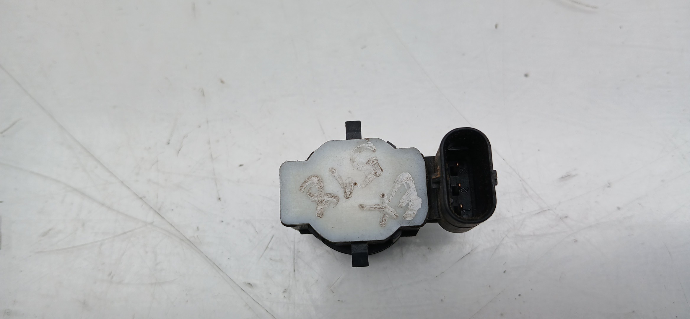 Sensor de aparcamiento Trasero VOLVO V60 II (225) Imagem-2