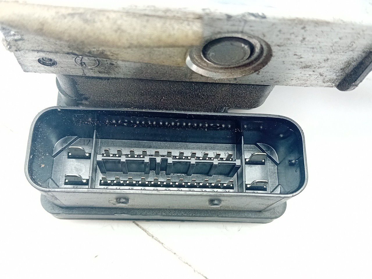 Calculateur ABS FORD Fiesta VI (CB1, CCN) Imagem-1
