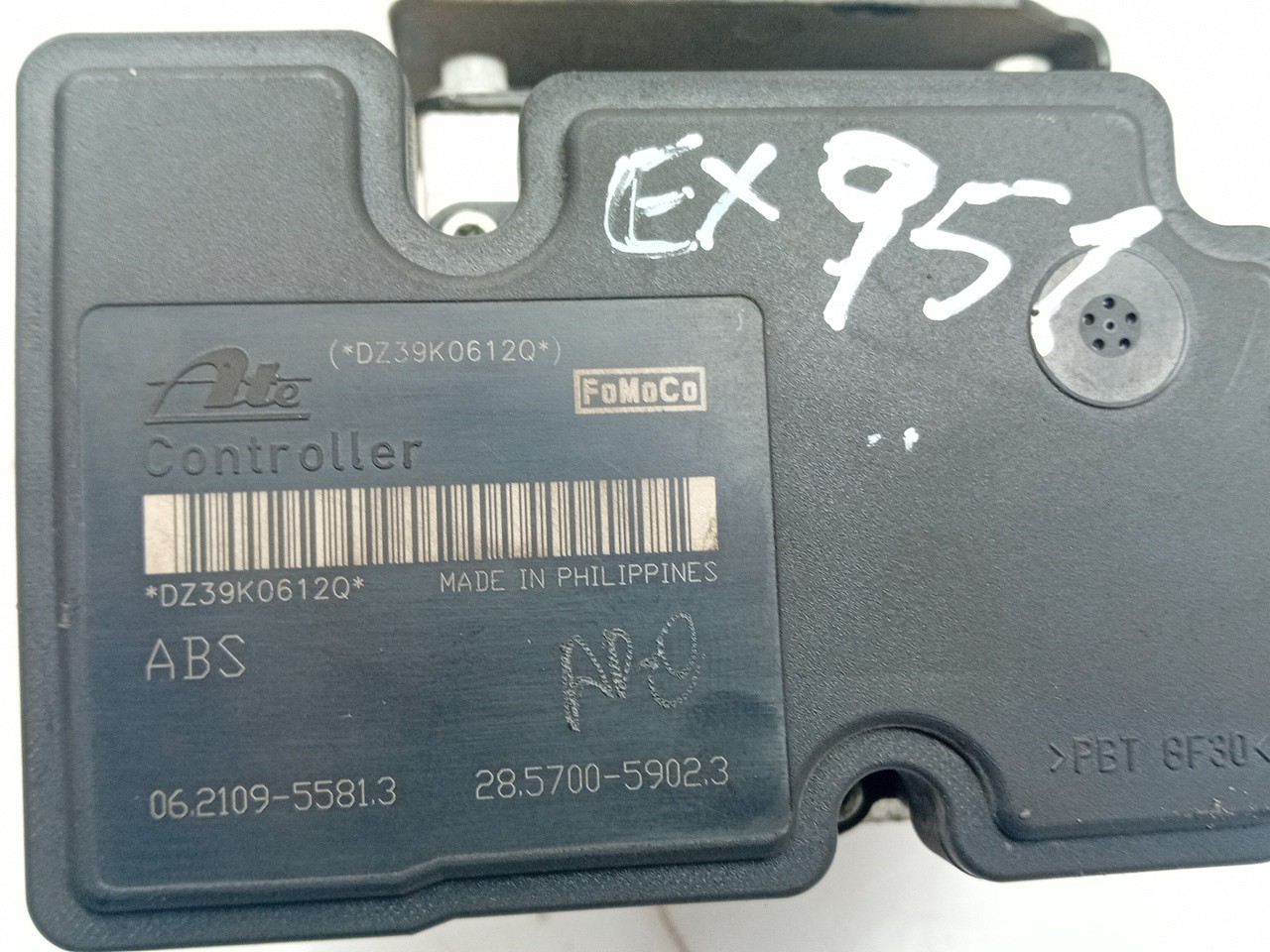 Calculateur ABS FORD Fiesta VI (CB1, CCN) Imagem-2