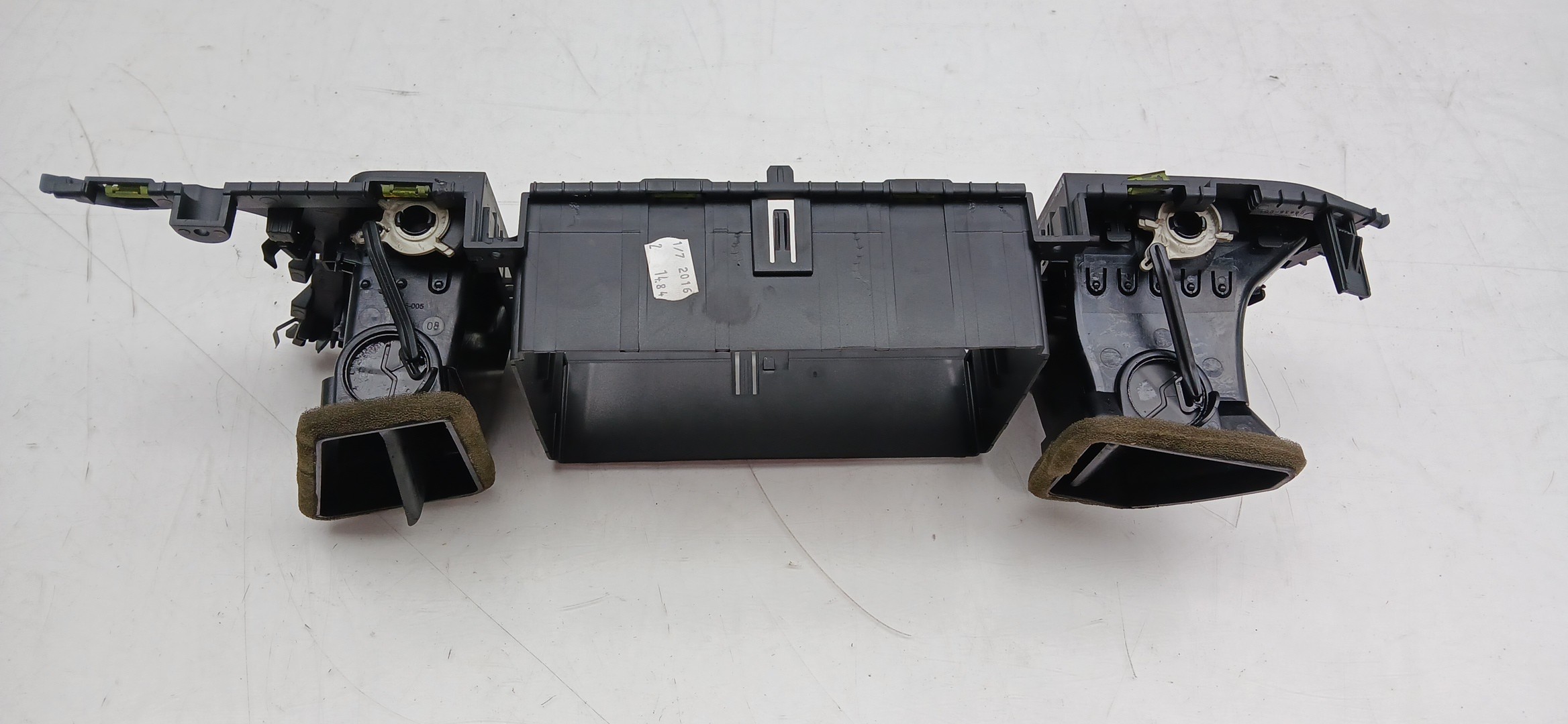 Diffuser / air vent SEAT Leon ST (5F8) Imagem-1