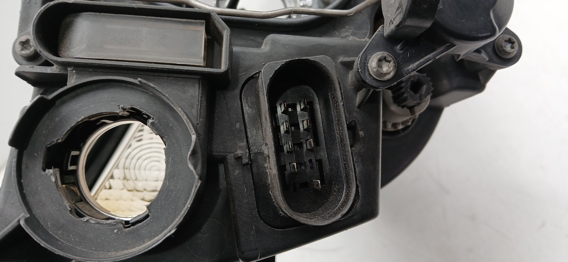 Ótica / farol esquerda SEAT Leon ST (5F8) Imagem-3