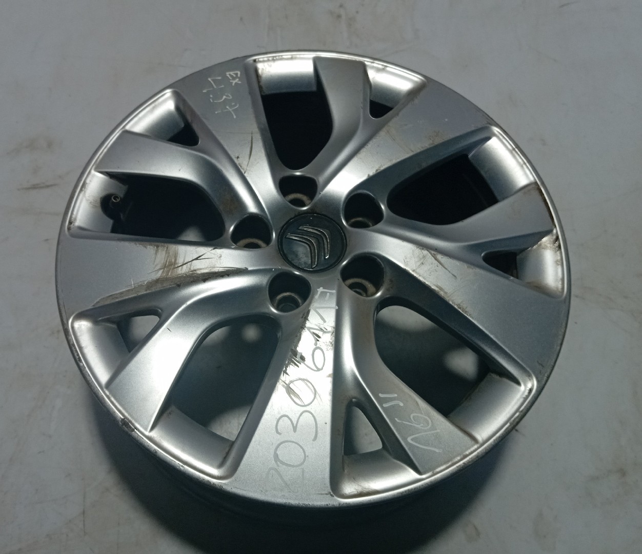 Llanta Delantera Izquierda SEAT Leon (5F1) Imagem-1