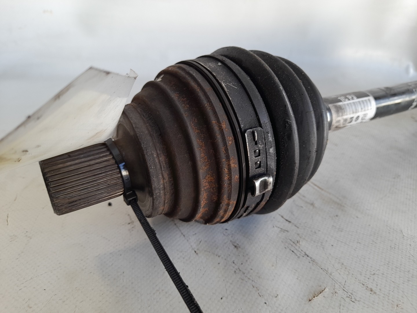 Left front driveshaft SKODA Octavia II Hatchback (1Z3) Imagem-1